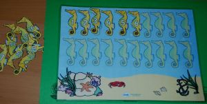 Numbered seahorses ordering activity FREE from Twinkl