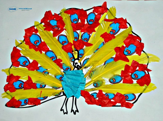 Animal collage craft,a peacock, easy for young kids to do at home and you can use art supplies that you have