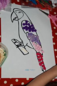 parrot mosaic using pom poms