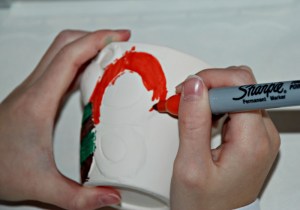 Butterfly flowerpot using Sharpies to decorate them