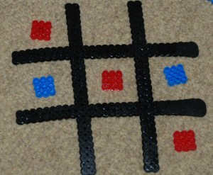 noughts and crosses game