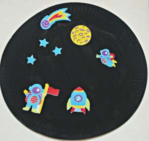 paper plate and sticker space picture