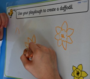 Drawing a daffodil