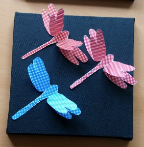 3D dragonflies on a canvase