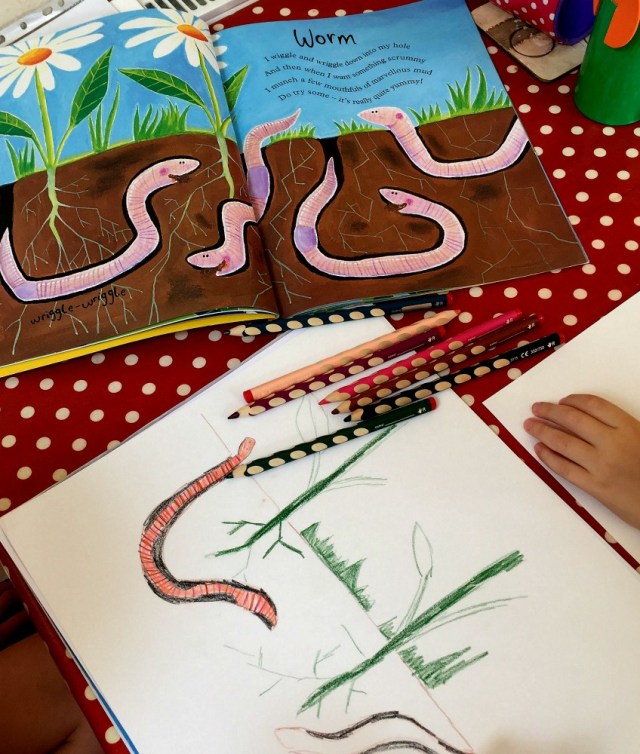 Mad About Minibeasts - making your own worm drawing using the page from the book