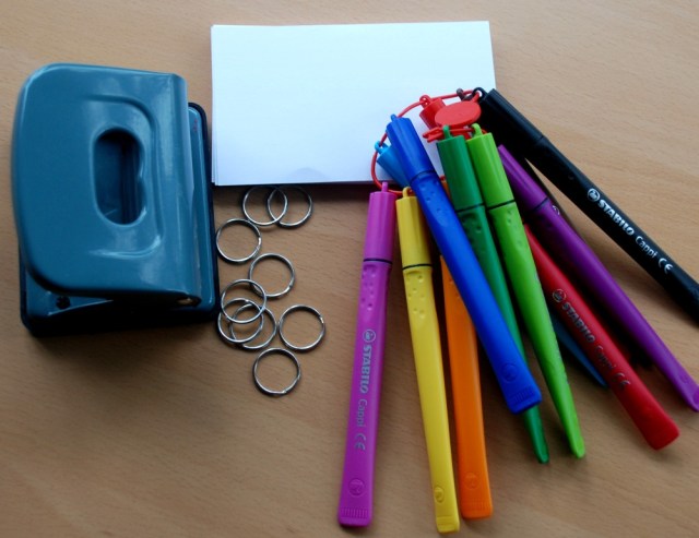making your own number bond booklet using index cards a hole punch pens and some split rings
