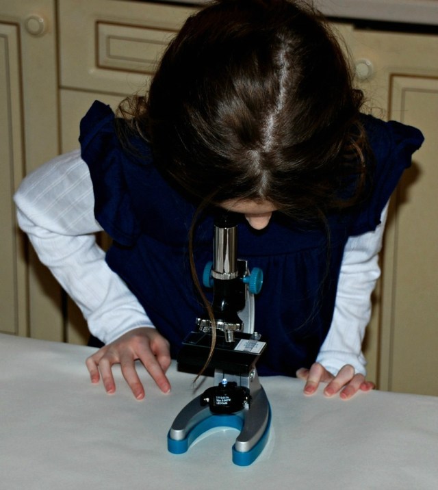 MicroPro Microscope from Learning Resources being used at home
