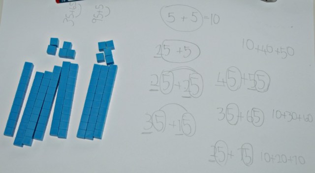 Number Bonds to 100 with multiplies of 5. Explaning using base 10 set