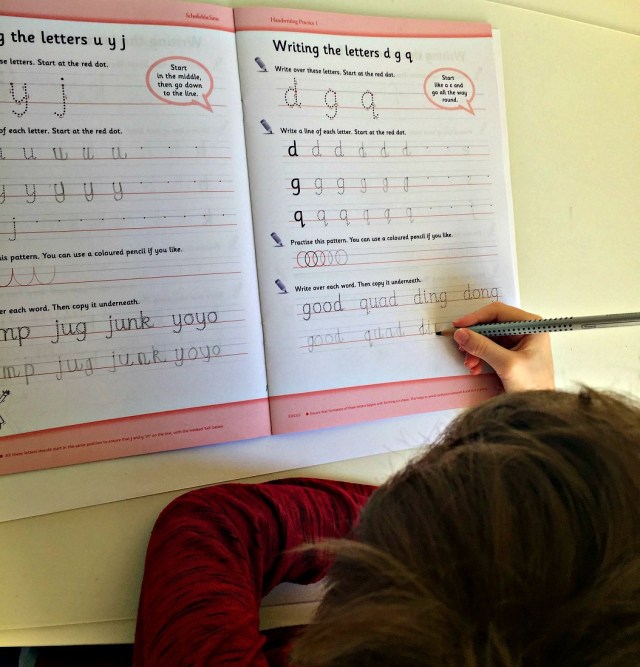 Schofield & Sims Handwritng Practice 1 workbook. Handwriting practice for years 1 and 2