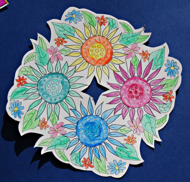 Mrs Mactivity Spring Themed colouring in flower wreath