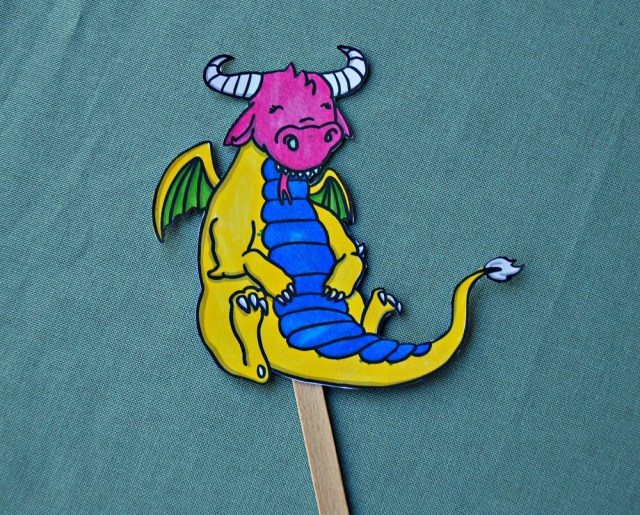Free to download dragon stick puppet. Part of the How to Train Your Dragon Stick Puppets from Twinkl Resources