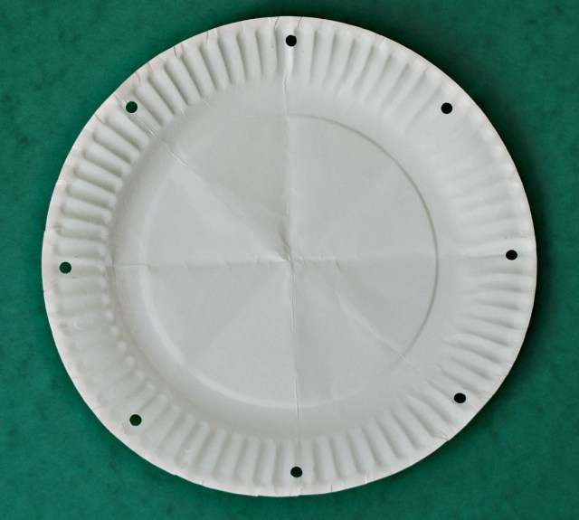 paper plate folded 3 times to get 8 equal lines