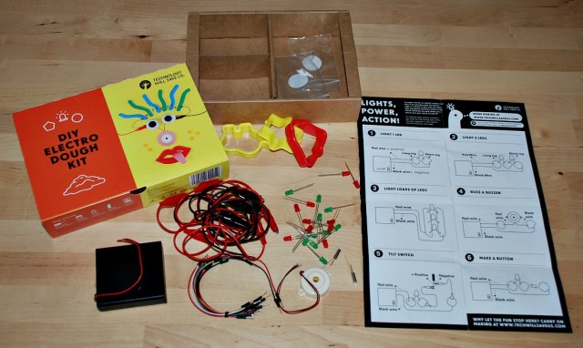 DIY Electro Dough Set unpacked